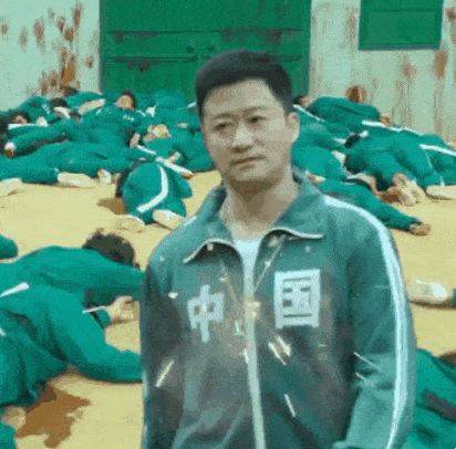 吳京運動套裝.gif